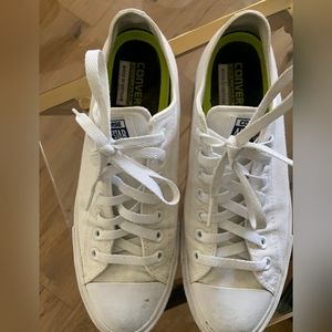 Converse chucks